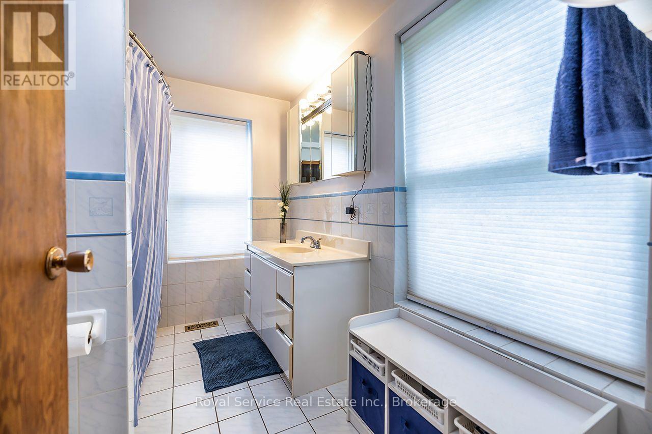 4045 Highway 2, Clarington, Ontario  L1B 0R4 - Photo 16 - E13847998