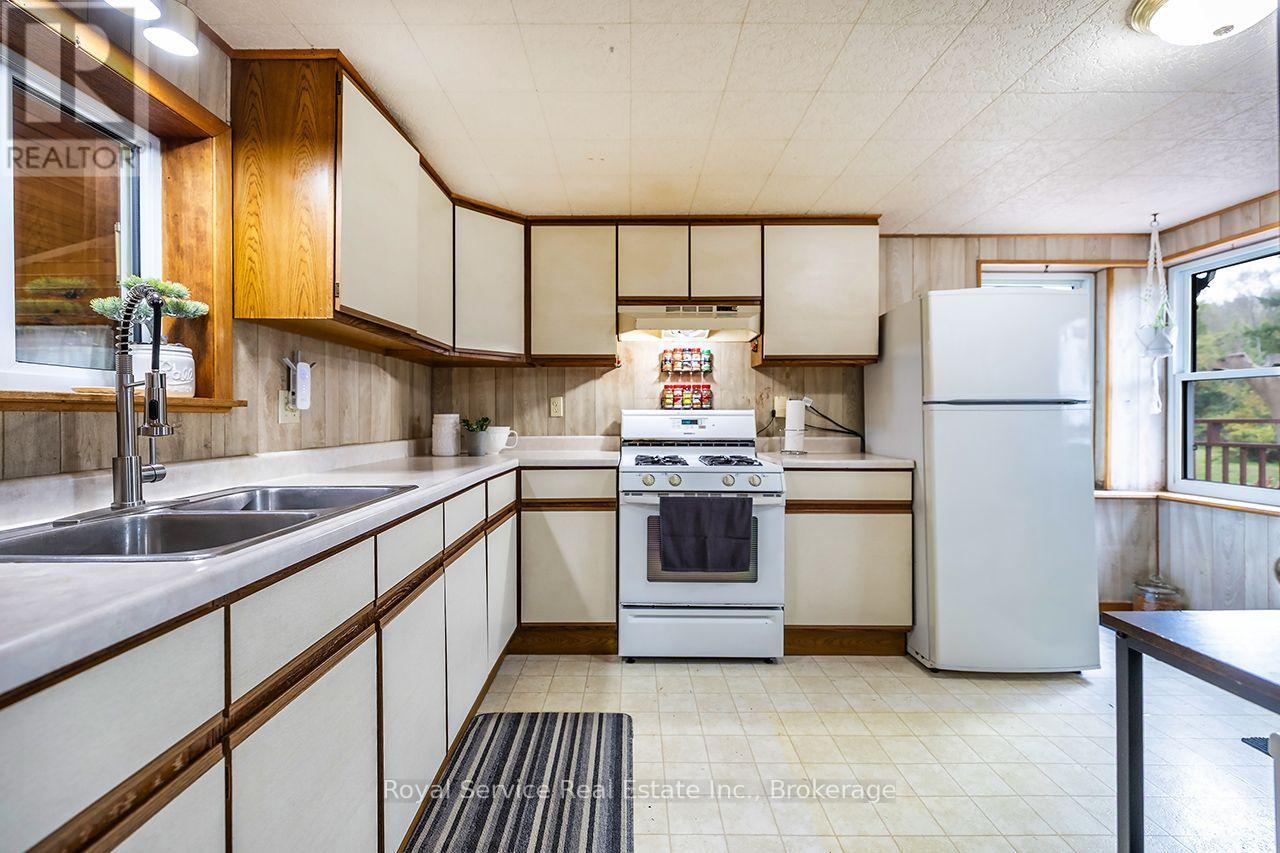 4045 Highway 2, Clarington, Ontario  L1B 0R4 - Photo 8 - E13847998