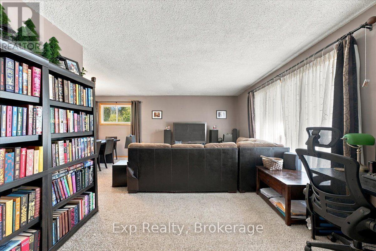 804 Sherbrooke Street, Peterborough (Monaghan Ward 2), Ontario  K9J 2R1 - Photo 7 - X13848170