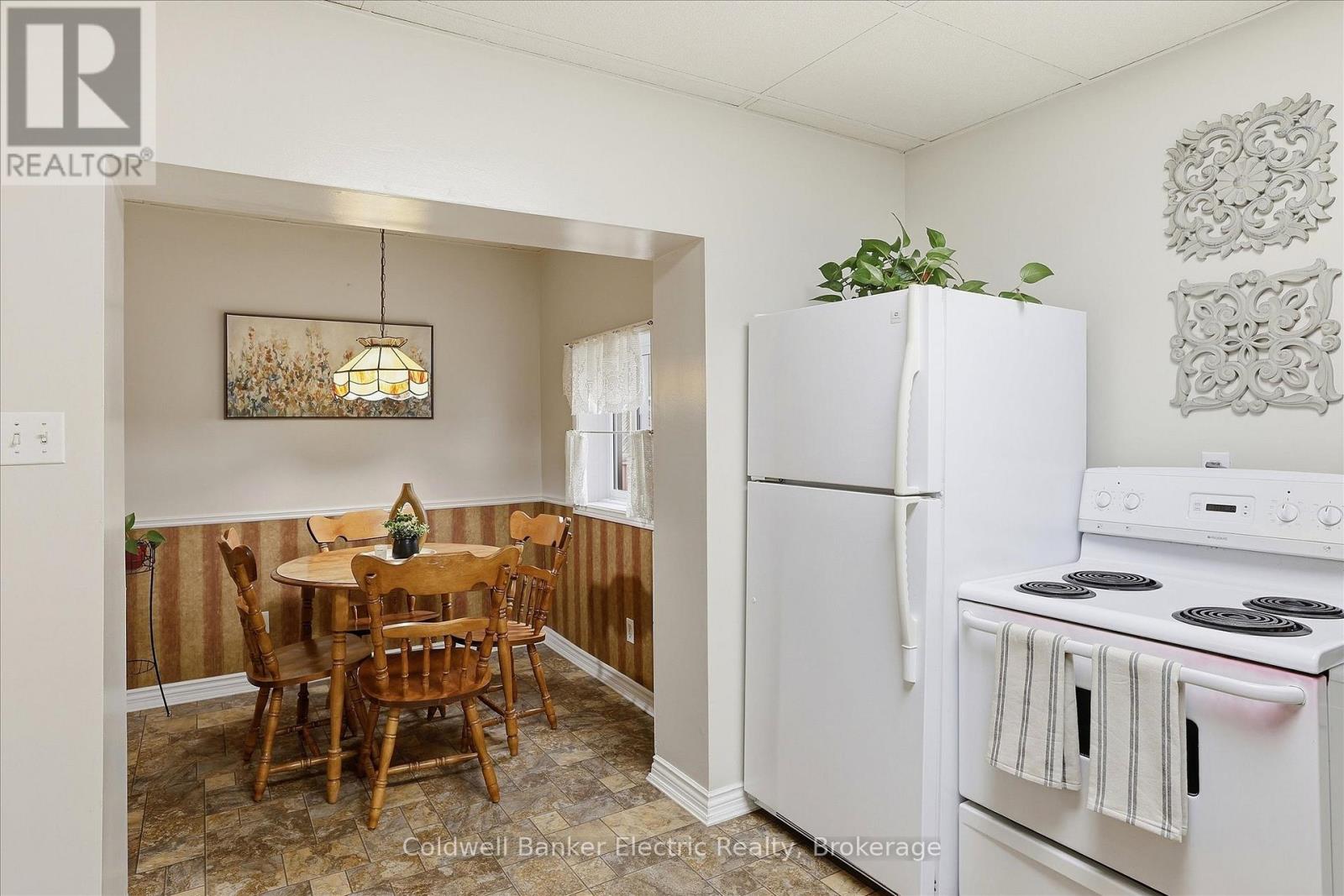 461 Murray Street, Peterborough (Town Ward 3), Ontario  K9H 2T7 - Photo 13 - X13848304