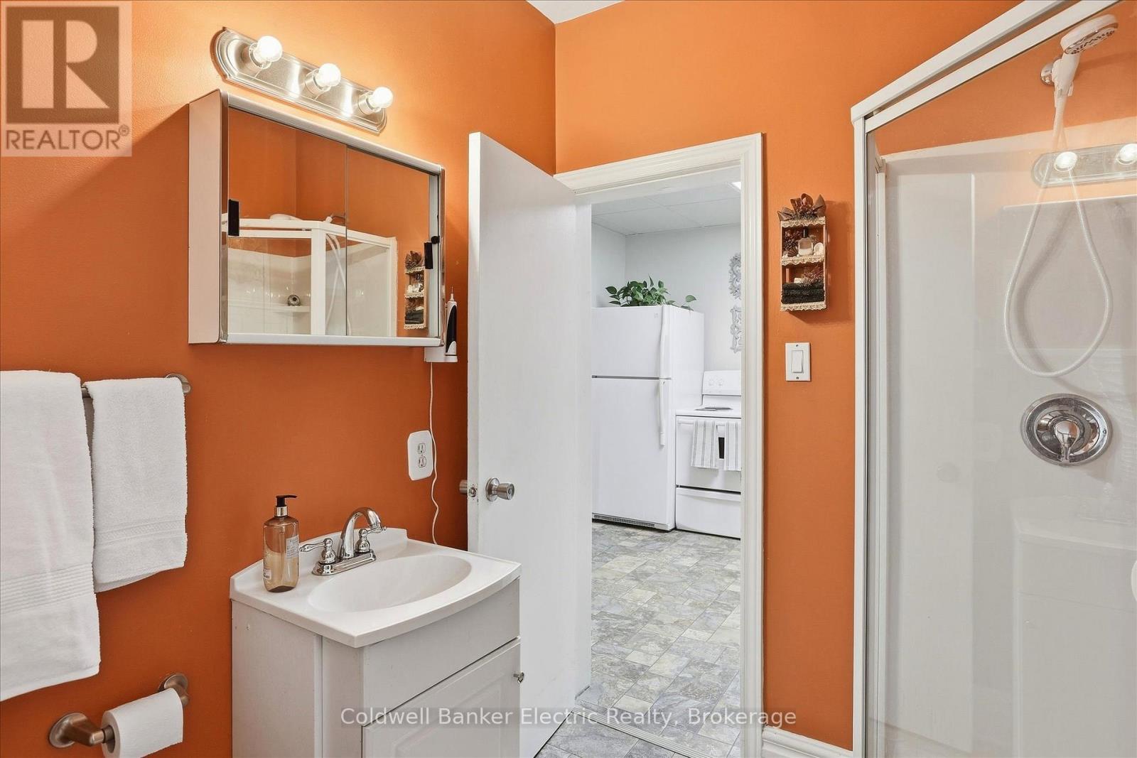 461 Murray Street, Peterborough (Town Ward 3), Ontario  K9H 2T7 - Photo 15 - X13848304