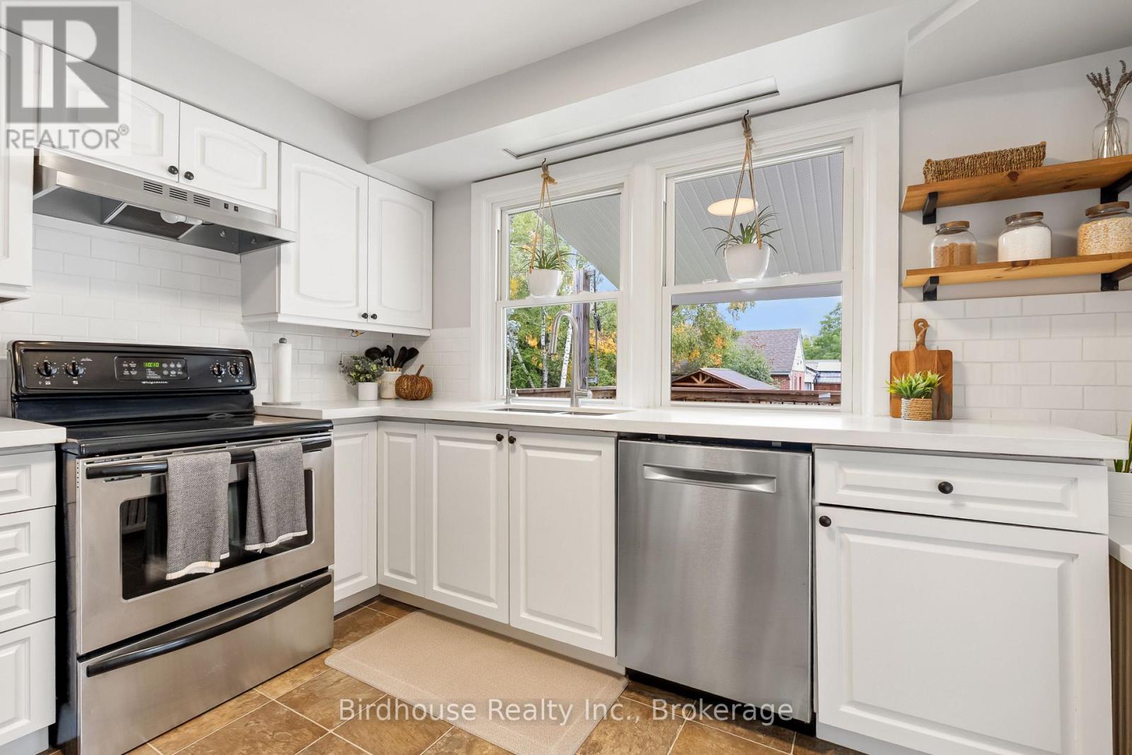 14 Angeline Street S, Kawartha Lakes (Lindsay), Ontario  K9V 3K8 - Photo 15 - X13848468
