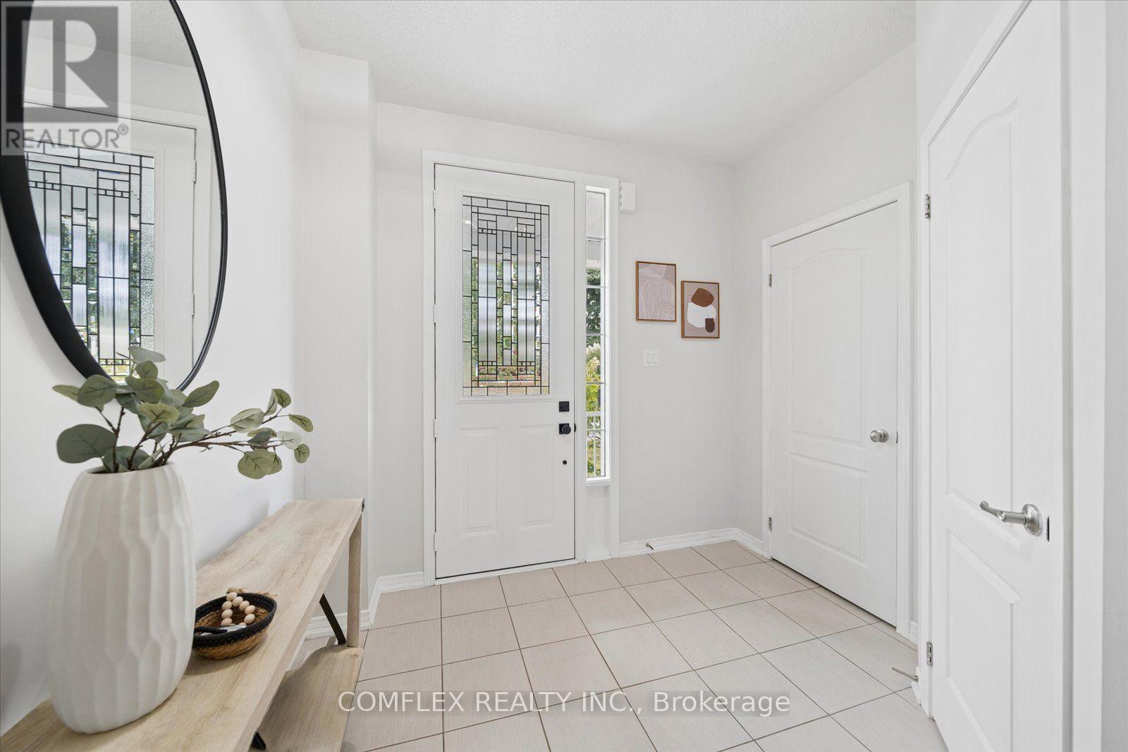 59 Hodnett Crescent, Clarington (Newcastle), Ontario  L1B 1R6 - Photo 6 - E13848564