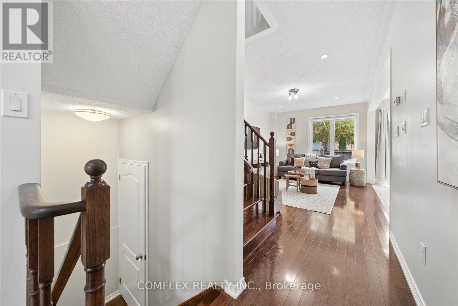 59 Hodnett Crescent, Clarington (Newcastle), Ontario  L1B 1R6 - Photo 8 - E13848564