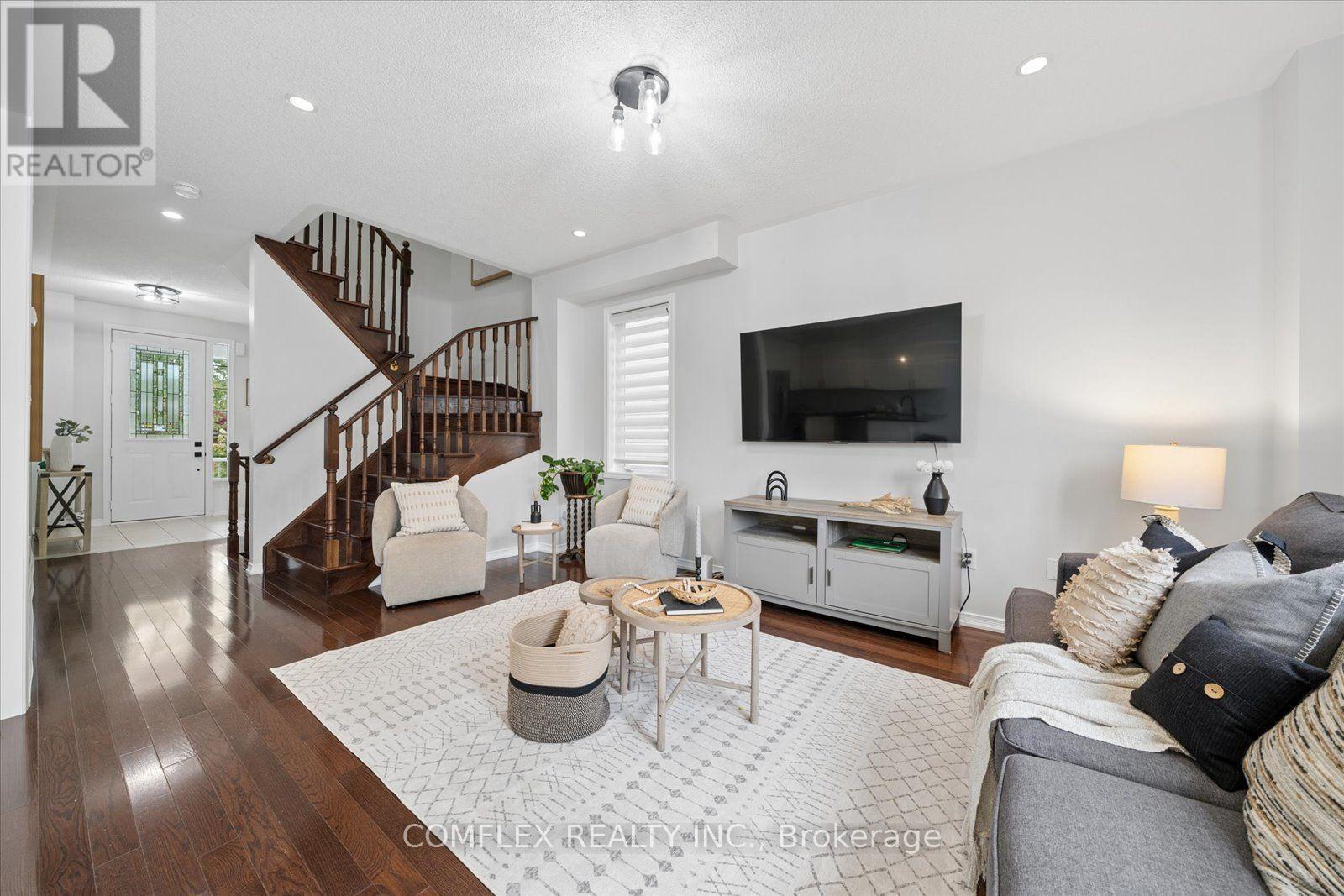 59 Hodnett Crescent, Clarington (Newcastle), Ontario  L1B 1R6 - Photo 9 - E13848564
