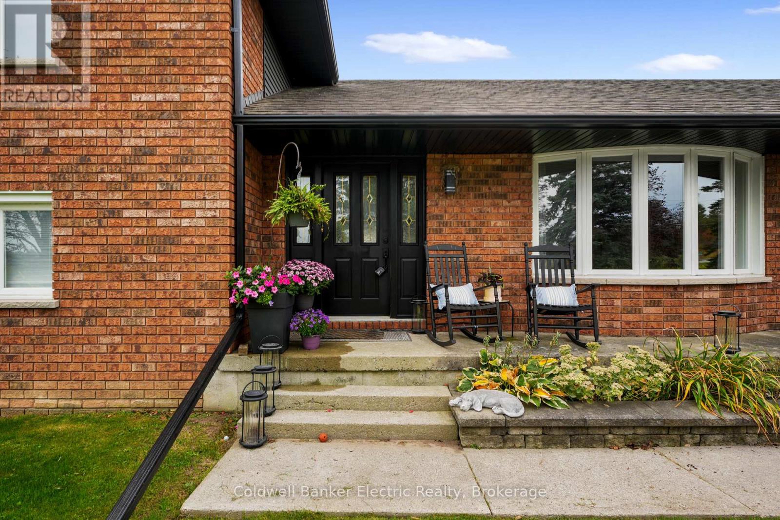 1305 Holden Road, Selwyn, Ontario  K9J 6X5 - Photo 3 - X13848684