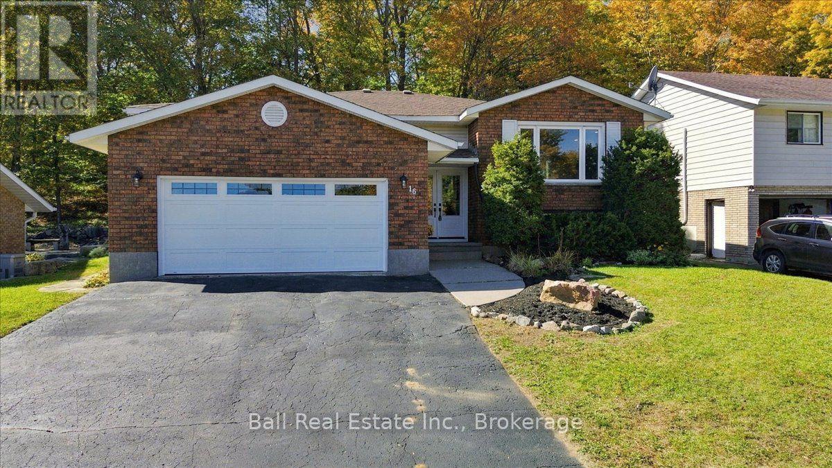 16 Maple Street, Bancroft (Bancroft Ward), Ontario  K0L 1C0 - Photo 2 - X13849090