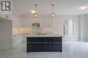 235 O Neil Street, Peterborough (Monaghan Ward 2), Ontario  K9K 0H8 - Photo 5 - X13849160