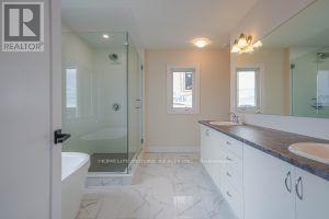 235 O Neil Street, Peterborough (Monaghan Ward 2), Ontario  K9K 0H8 - Photo 7 - X13849160