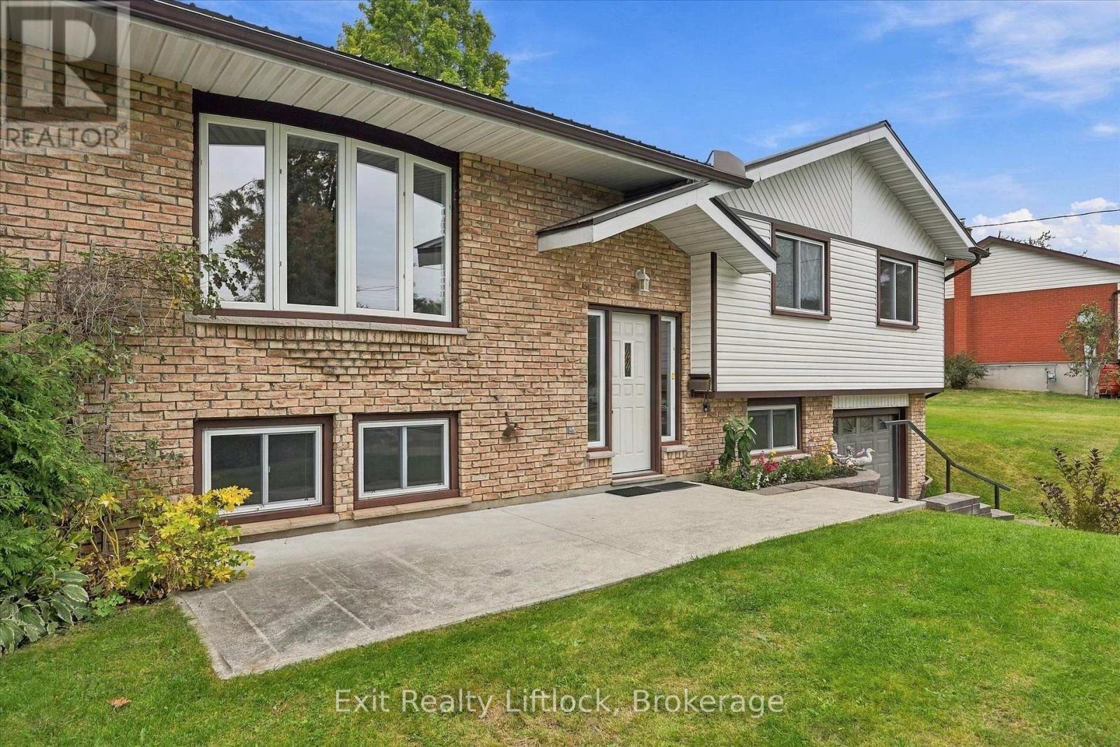 842 Chemongview Drive, Selwyn, Ontario  K0L 1T0 - Photo 4 - X13850674