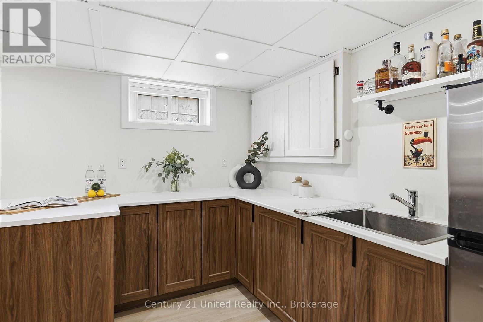 766 Devon Avenue, Peterborough (Otonabee Ward 1), Ontario  K9J 4P2 - Photo 21 - X13850920