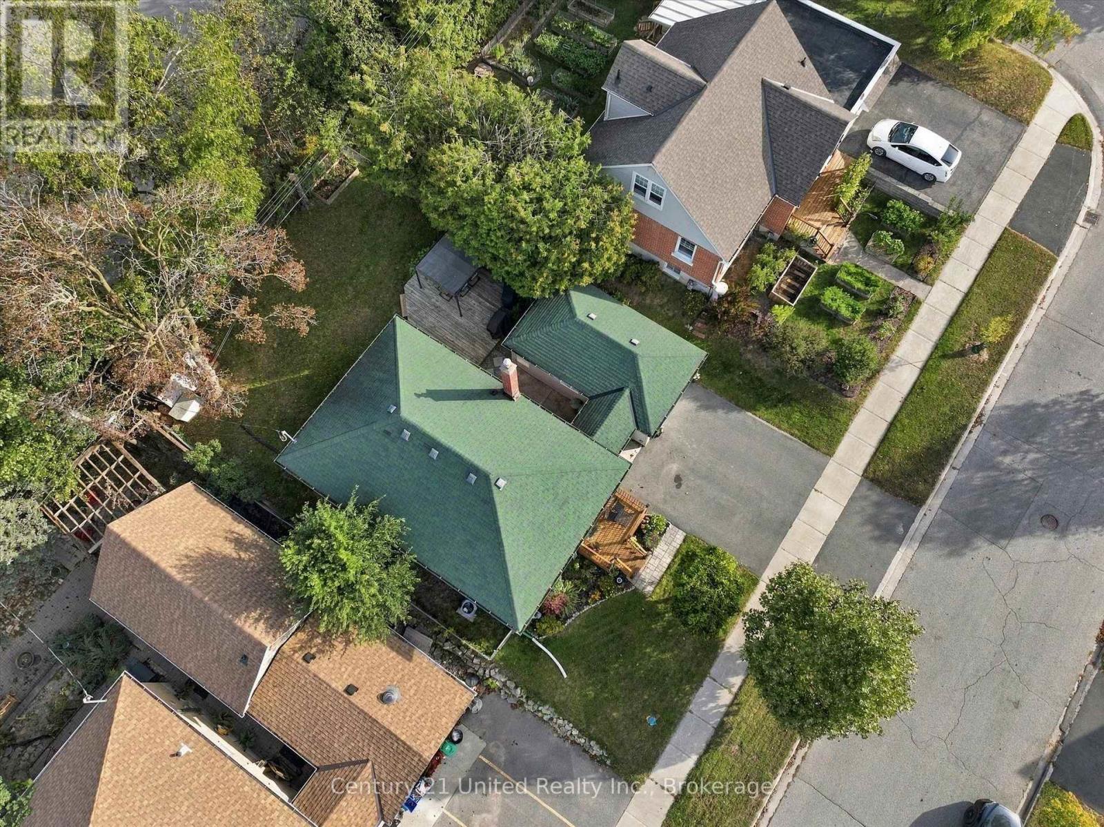 766 Devon Avenue, Peterborough (Otonabee Ward 1), Ontario  K9J 4P2 - Photo 39 - X13850920