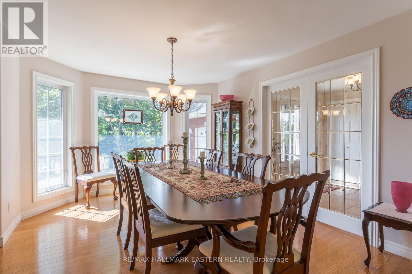 27 Woodland Trail, Kawartha Lakes (Manvers), Ontario  K0L 1A0 - Photo 17 - X13852050