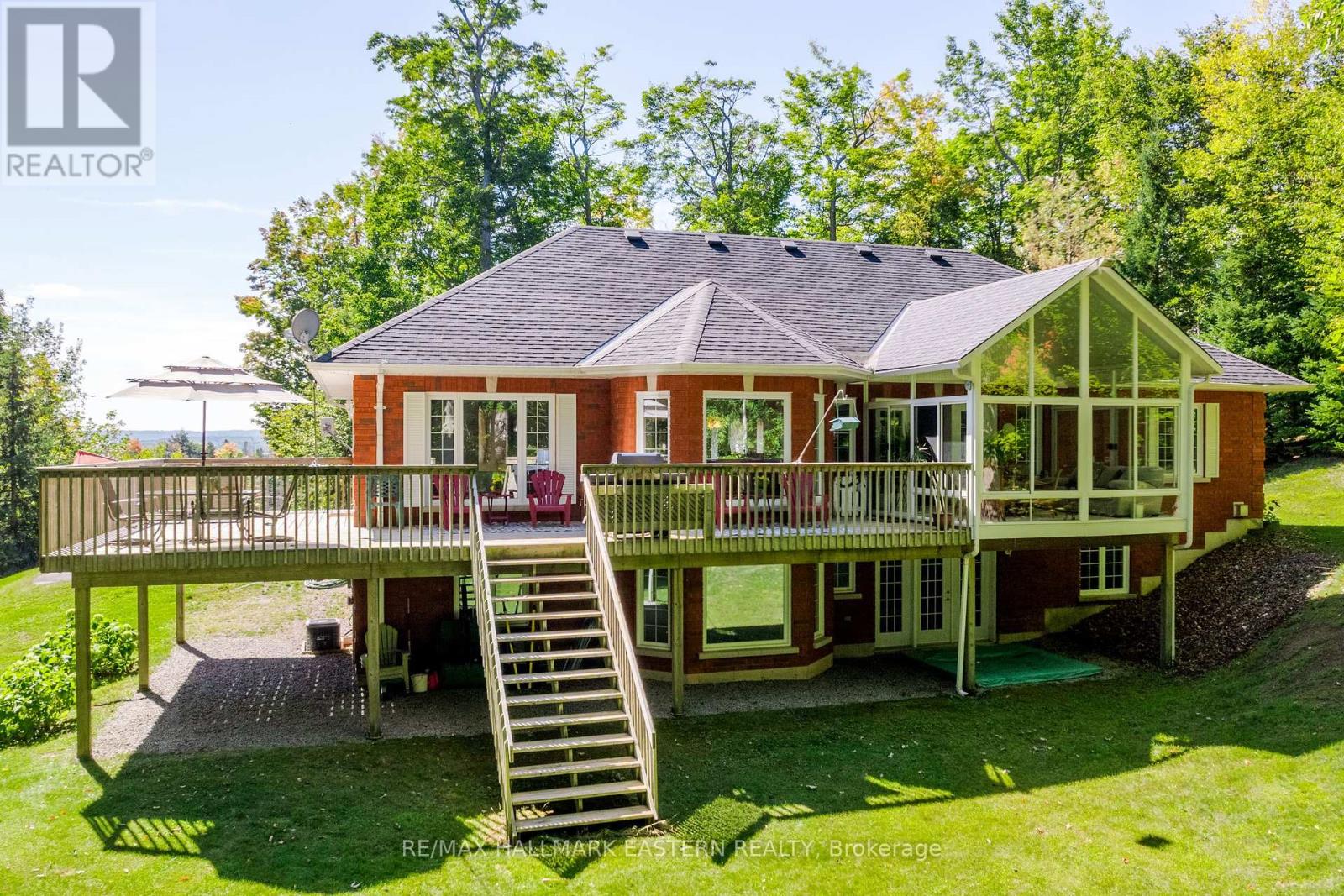 27 Woodland Trail, Kawartha Lakes (Manvers), Ontario  K0L 1A0 - Photo 35 - X13852050