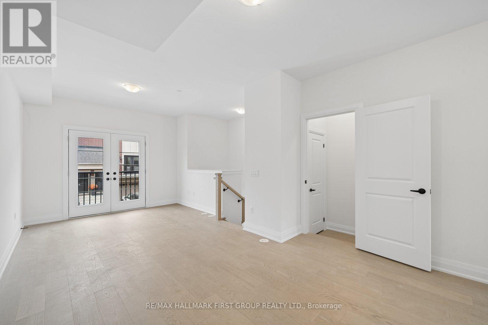 23 Marret Lane, Clarington (Newcastle), Ontario  L1B 0X2 - Photo 2 - E13852482