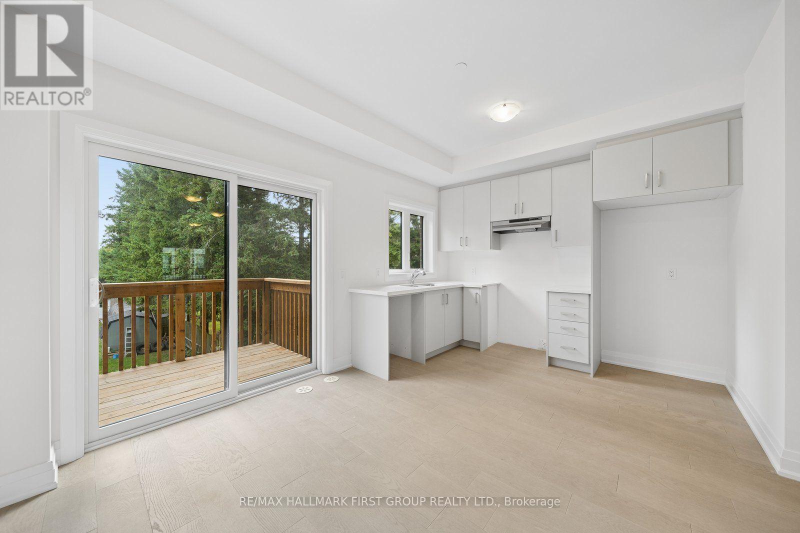 23 Marret Lane, Clarington (Newcastle), Ontario  L1B 0X2 - Photo 6 - E13852482