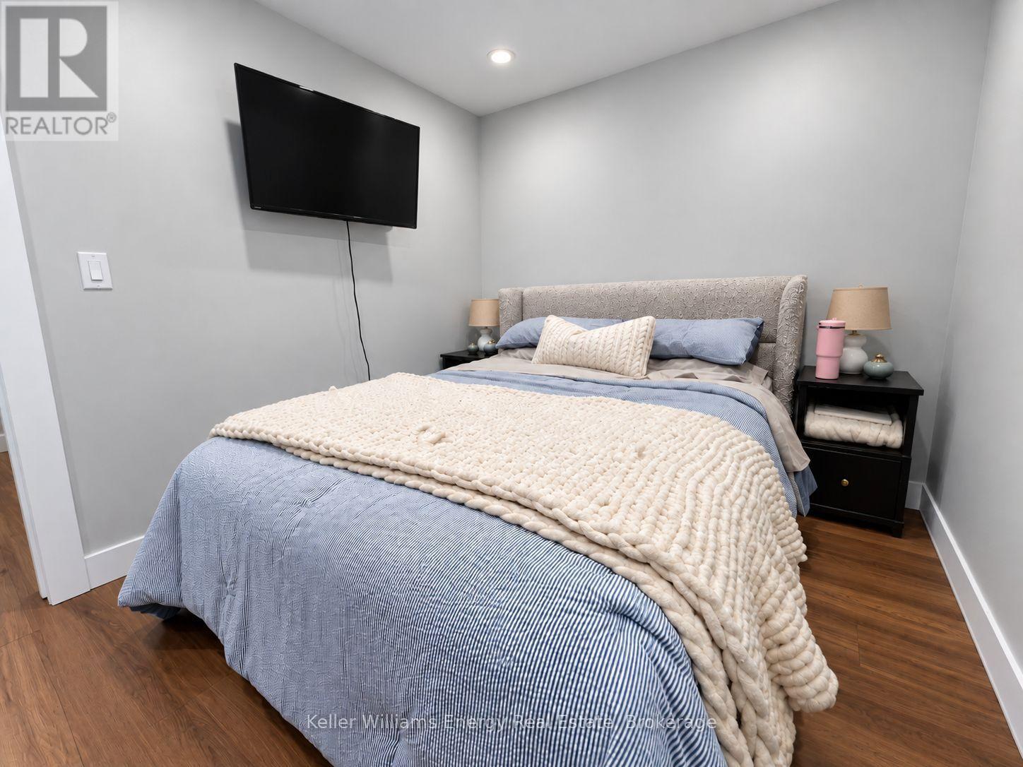 3 - 5 Crandall Street, Kawartha Lakes (Lindsay), Ontario  K9V 1R9 - Photo 11 - X13852942