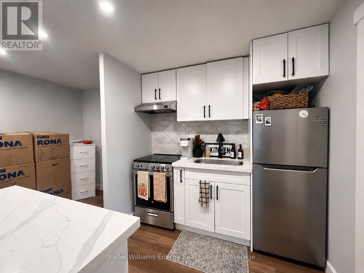 3 - 5 Crandall Street, Kawartha Lakes (Lindsay), Ontario  K9V 1R9 - Photo 7 - X13852942