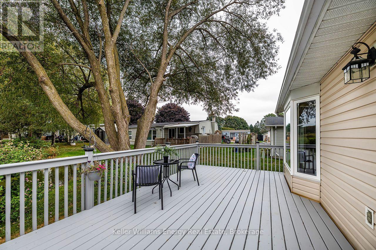 212 Wilmot Trail, Clarington (Bowmanville), Ontario  L1B 1B2 - Photo 11 - E13853862