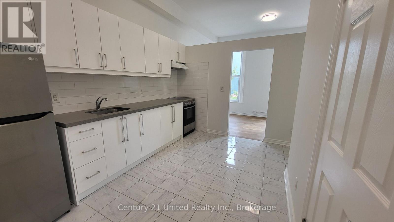 11 - 172.5 Hunter Street W, Peterborough (Town Ward 3), Ontario  K9H 2L2 - Photo 2 - X13853942