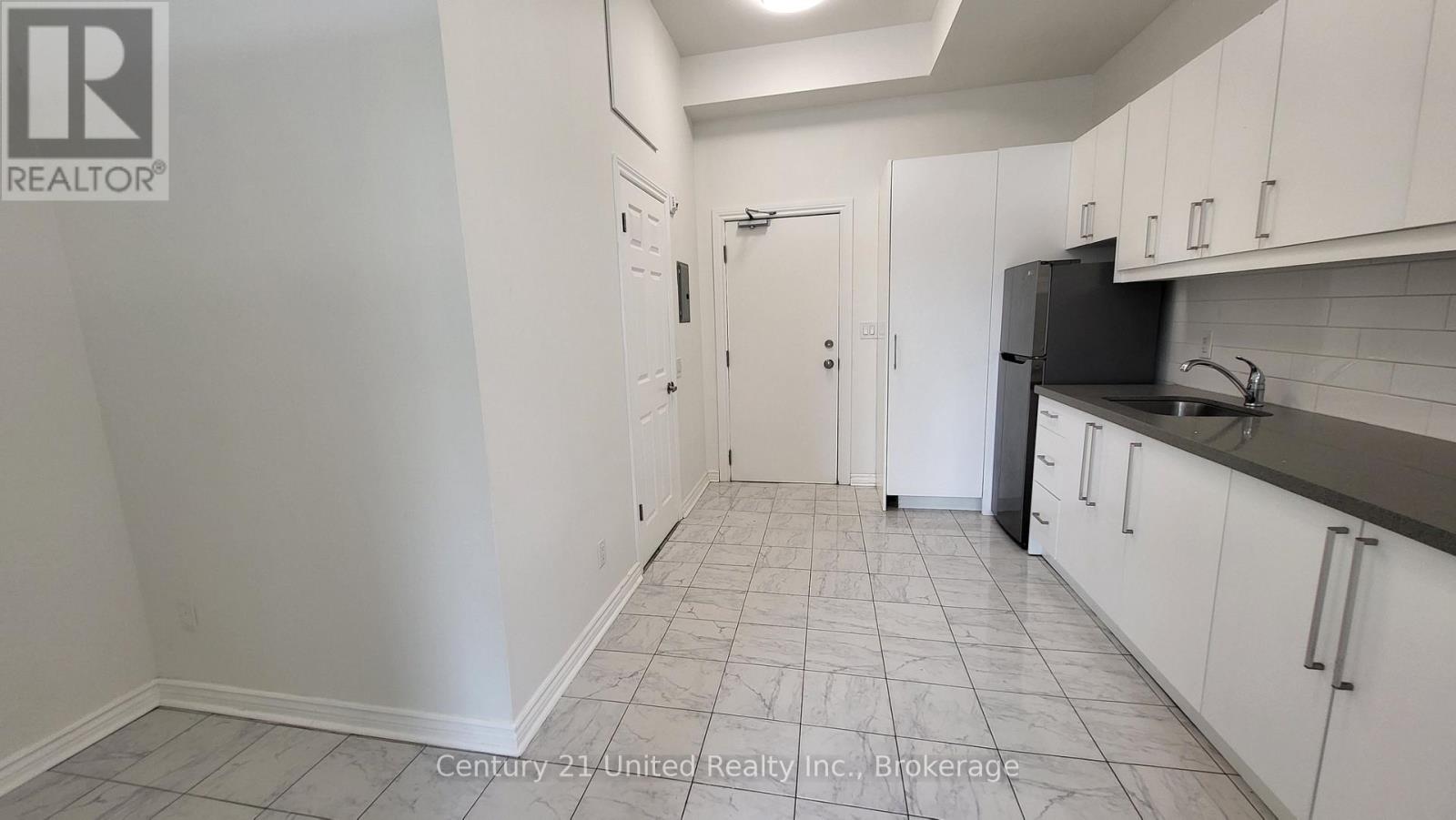 11 - 172.5 Hunter Street W, Peterborough (Town Ward 3), Ontario  K9H 2L2 - Photo 3 - X13853942