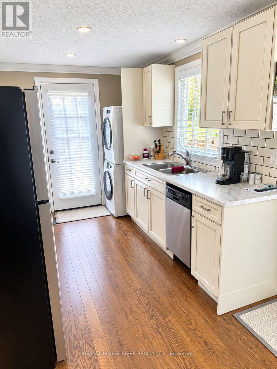 154 Wilmot Trail, Clarington (Bowmanville), Ontario  L1B 1B9 - Photo 11 - E13854036
