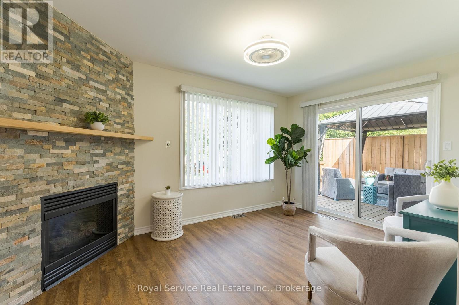 11 Algonquin Trail, Clarington (Bowmanville), Ontario  L1B 1A1 - Photo 17 - E13854450