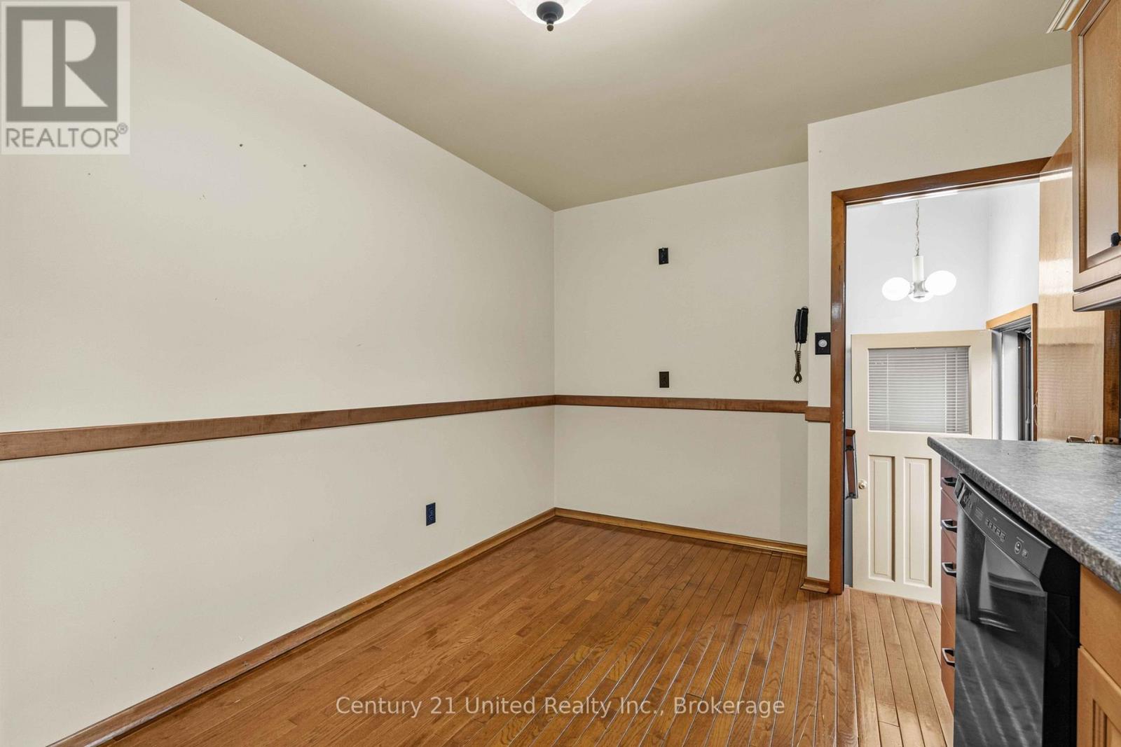 1175 Edmison Drive, Peterborough (Northcrest Ward 5), Ontario  K9H 6V2 - Photo 10 - X13854456