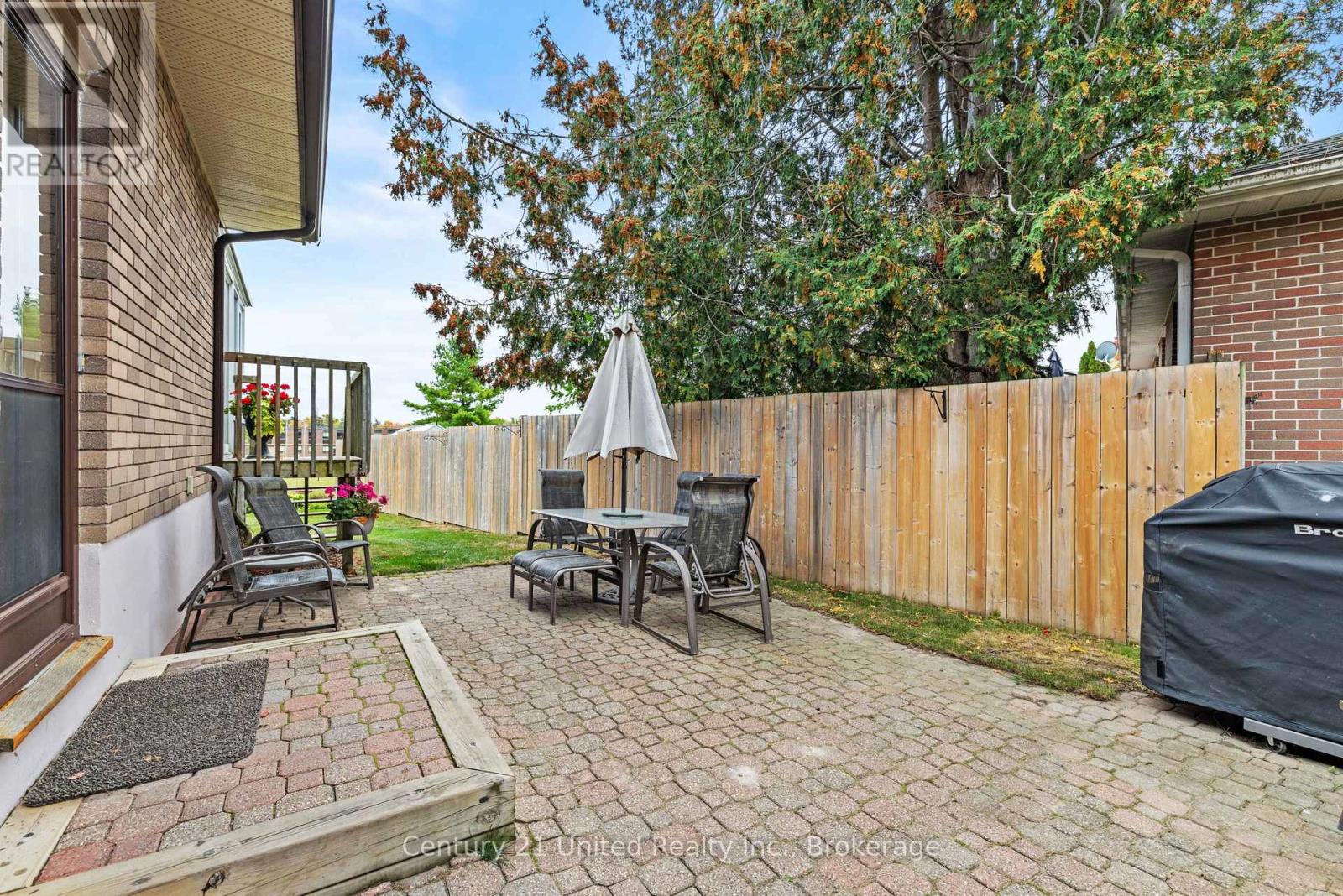 1175 Edmison Drive, Peterborough (Northcrest Ward 5), Ontario  K9H 6V2 - Photo 4 - X13854456