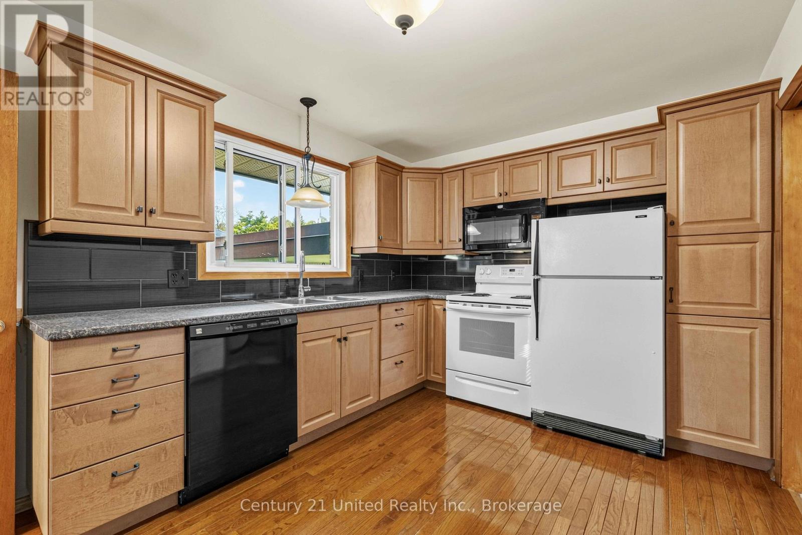 1175 Edmison Drive, Peterborough (Northcrest Ward 5), Ontario  K9H 6V2 - Photo 9 - X13854456