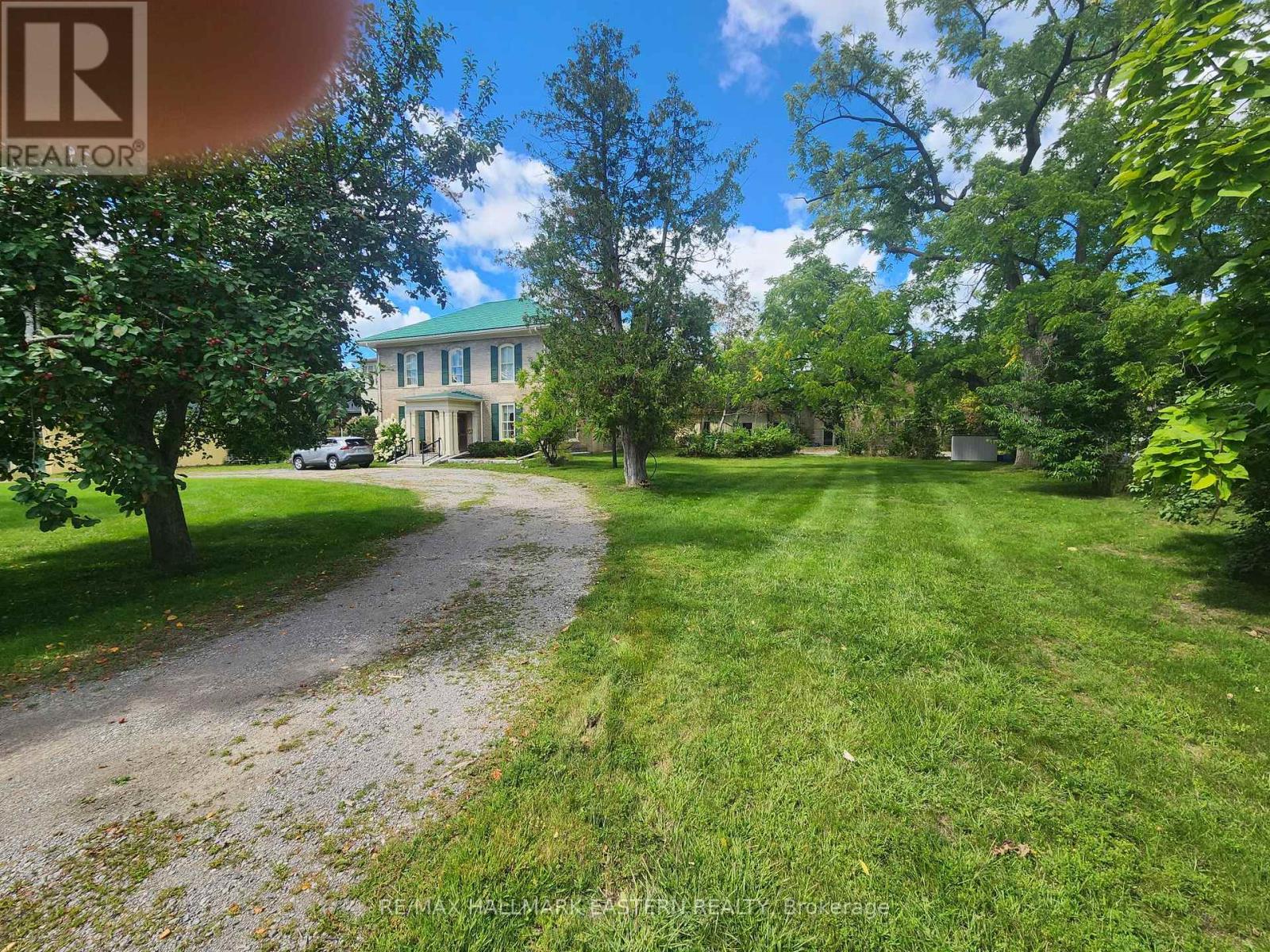 813 Water St. & 11 Argyle Street, Peterborough (Northcrest Ward 5), Ontario  K9H 3N7 - Photo 2 - X13855338
