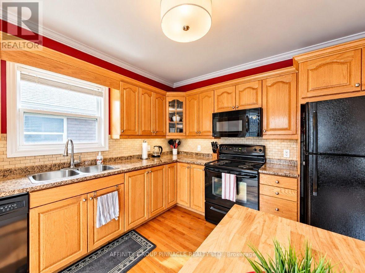5 Denfield Road, Kawartha Lakes (Lindsay), Ontario  K9V 0B4 - Photo 12 - X13855638