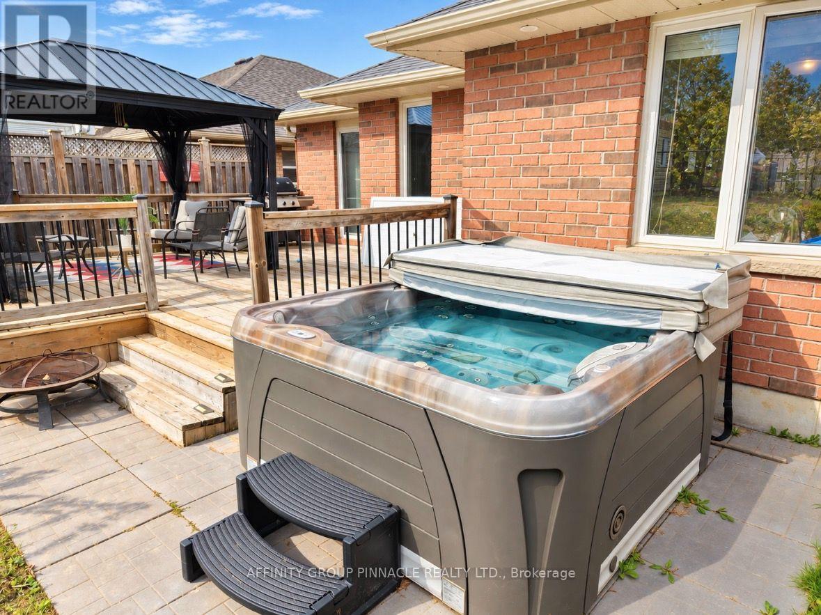 5 Denfield Road, Kawartha Lakes (Lindsay), Ontario  K9V 0B4 - Photo 42 - X13855638