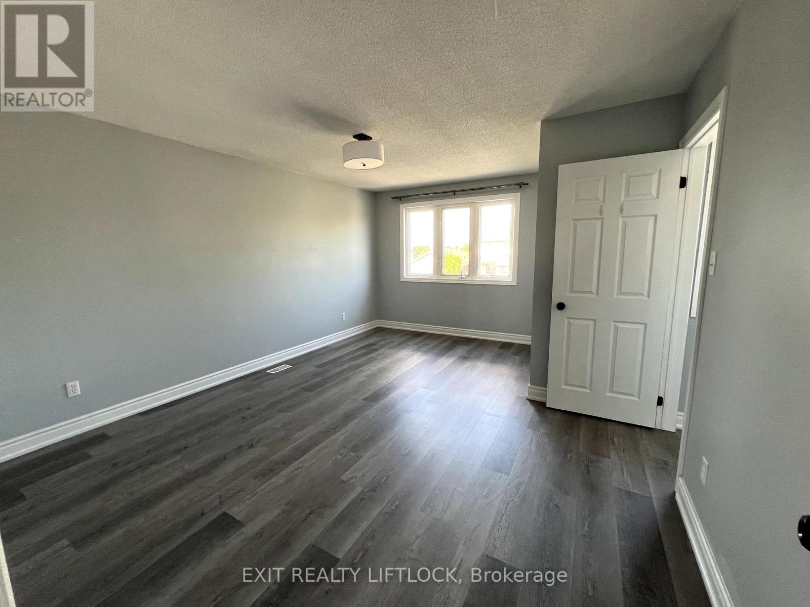722 Trailview Drive, Peterborough (Ashburnham Ward 4), Ontario  K9J 8P2 - Photo 12 - X13855712