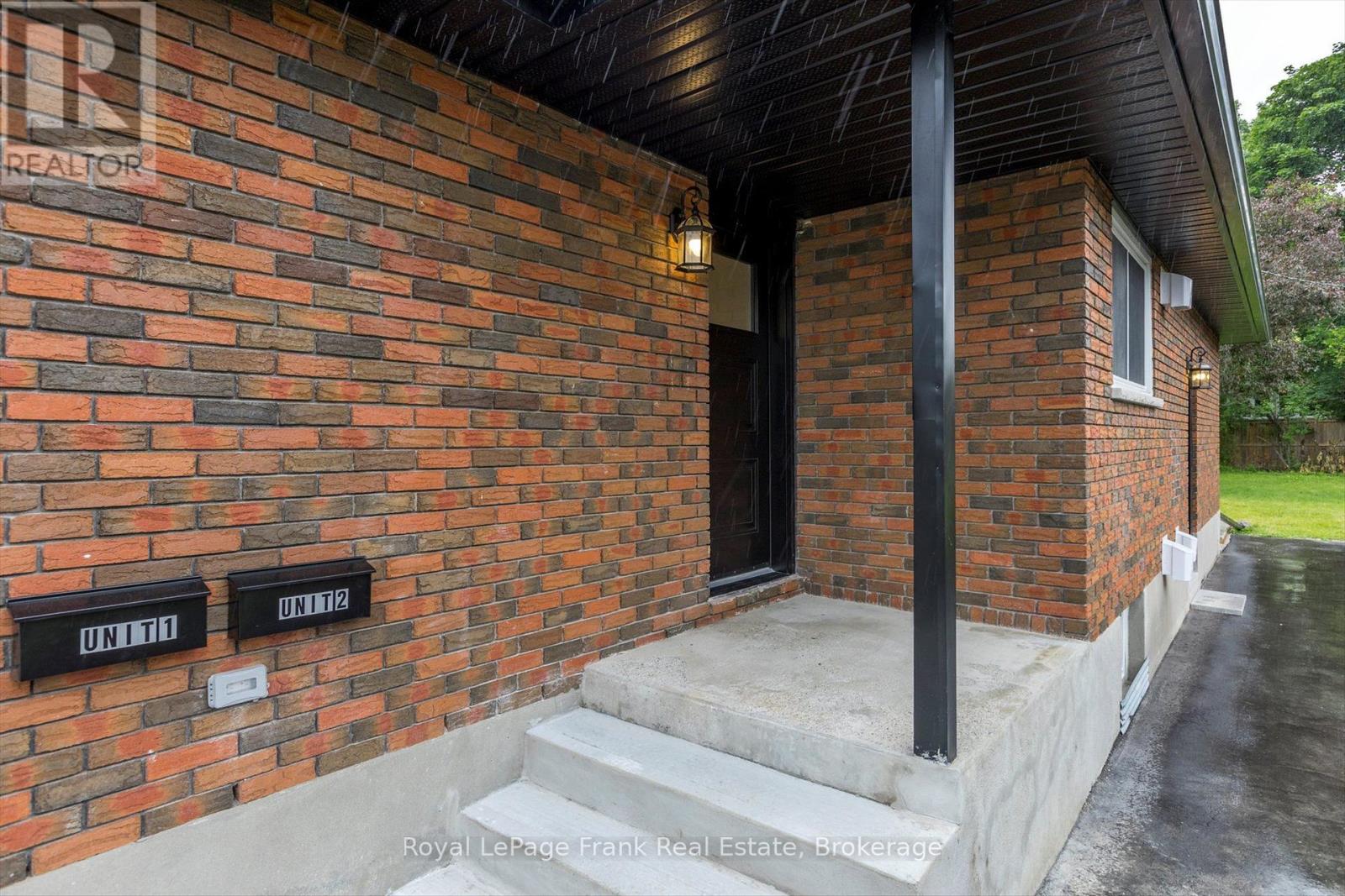Main - 890 Weller Street, Peterborough (Monaghan Ward 2), Ontario  K9J 4X8 - Photo 4 - X13856326