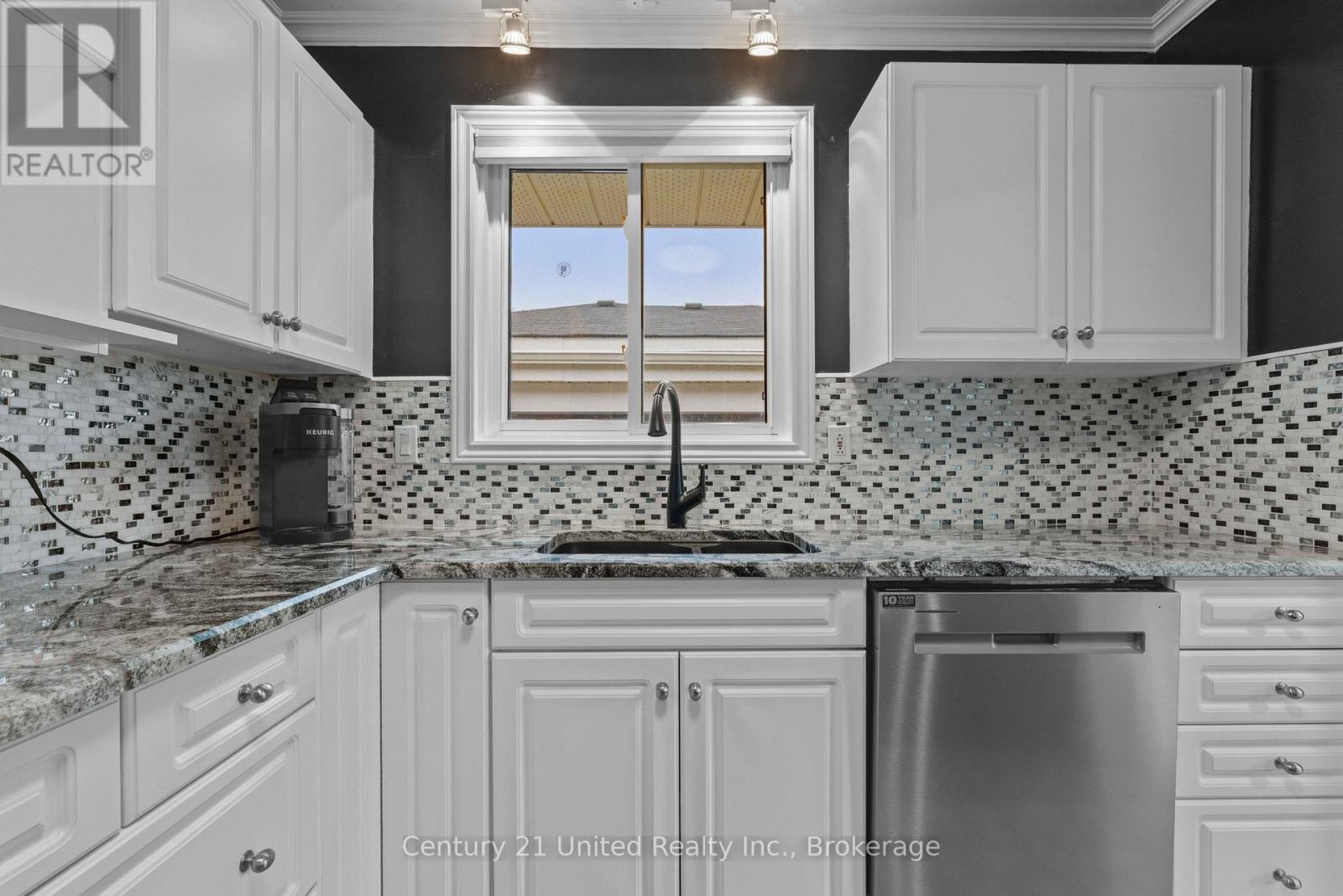 1203 Royal Drive, Peterborough (Northcrest Ward 5), Ontario  K9H 6R3 - Photo 16 - X13856726