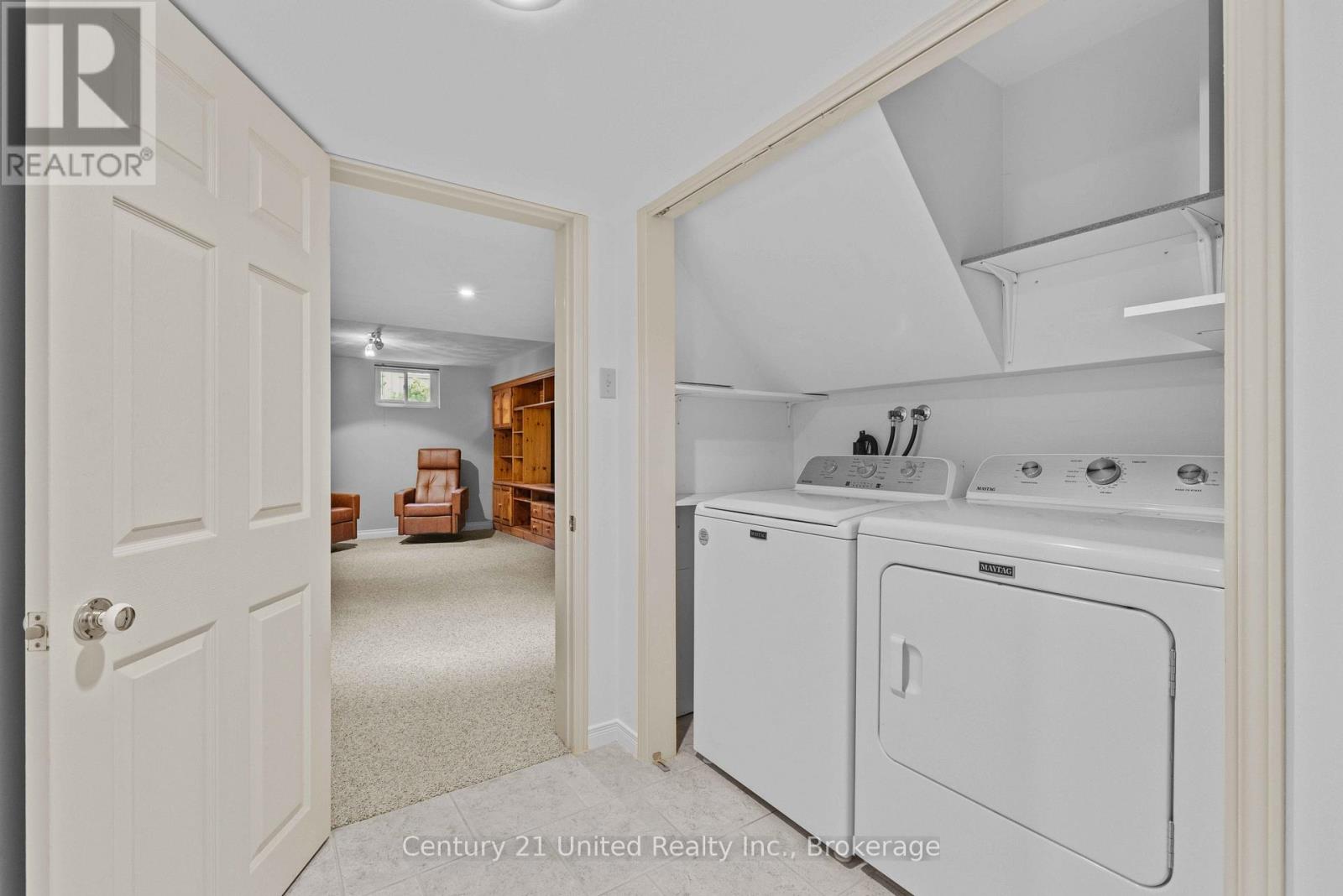 1203 Royal Drive, Peterborough (Northcrest Ward 5), Ontario  K9H 6R3 - Photo 37 - X13856726