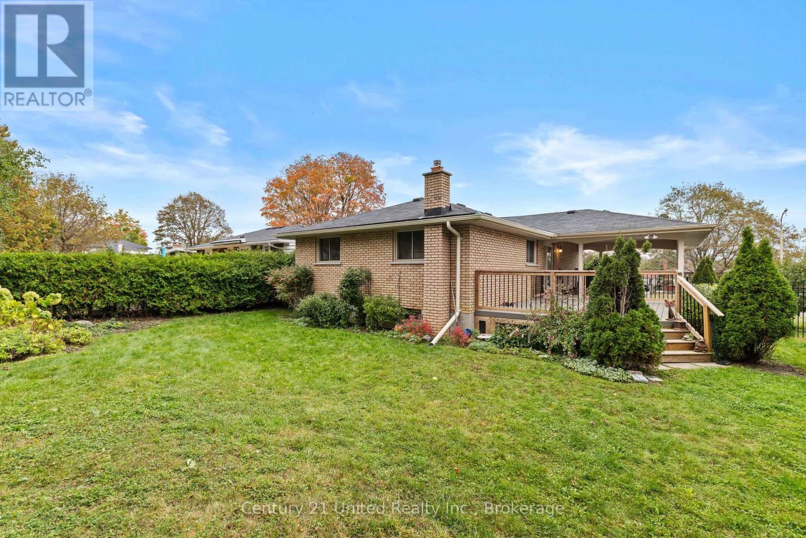 1203 Royal Drive, Peterborough (Northcrest Ward 5), Ontario  K9H 6R3 - Photo 41 - X13856726
