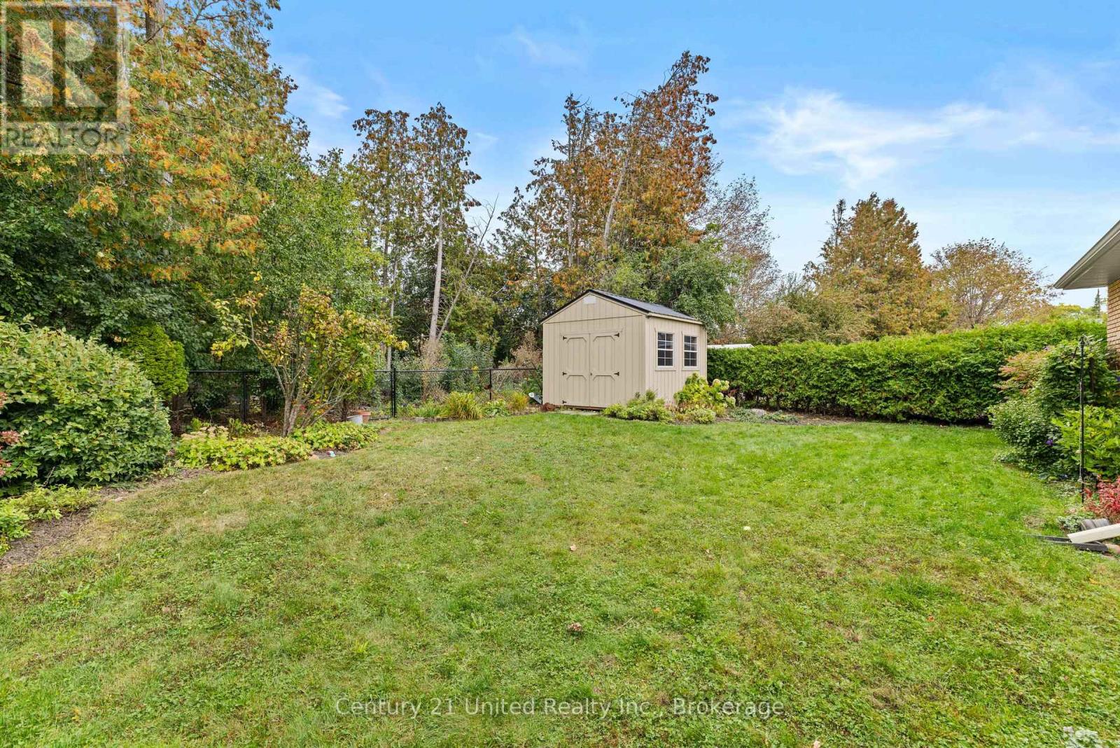 1203 Royal Drive, Peterborough (Northcrest Ward 5), Ontario  K9H 6R3 - Photo 43 - X13856726