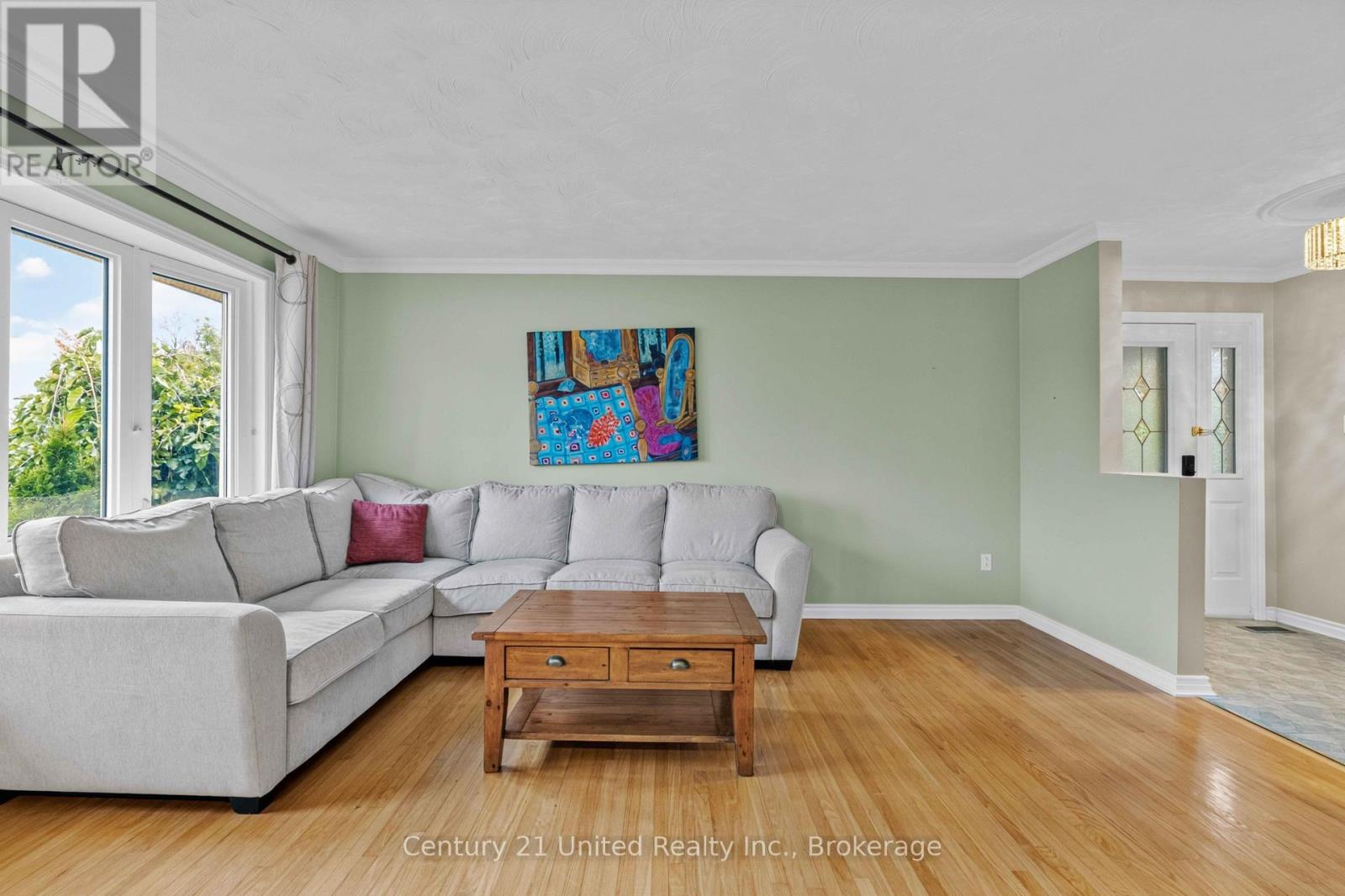 1203 Royal Drive, Peterborough (Northcrest Ward 5), Ontario  K9H 6R3 - Photo 7 - X13856726