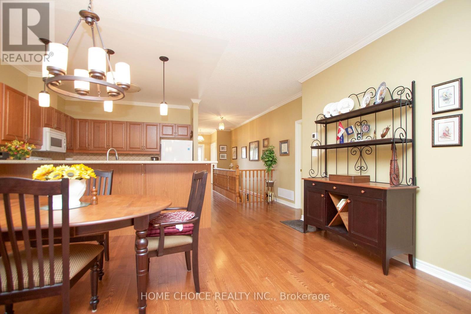 8 Hinkley Trail, Clarington (Newcastle), Ontario  L1B 1P4 - Photo 14 - E13859670