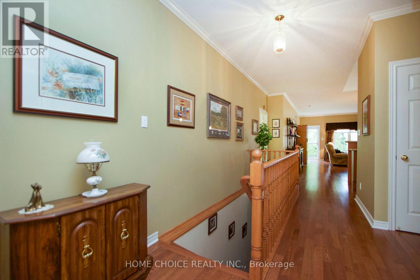8 Hinkley Trail, Clarington (Newcastle), Ontario  L1B 1P4 - Photo 6 - E13859670
