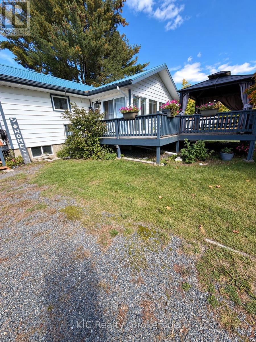 14 Alfred Street W, Havelock-Belmont-Methuen (Belmont-Methuen), Ontario  K0L 1Z0 - Photo 2 - X13861130