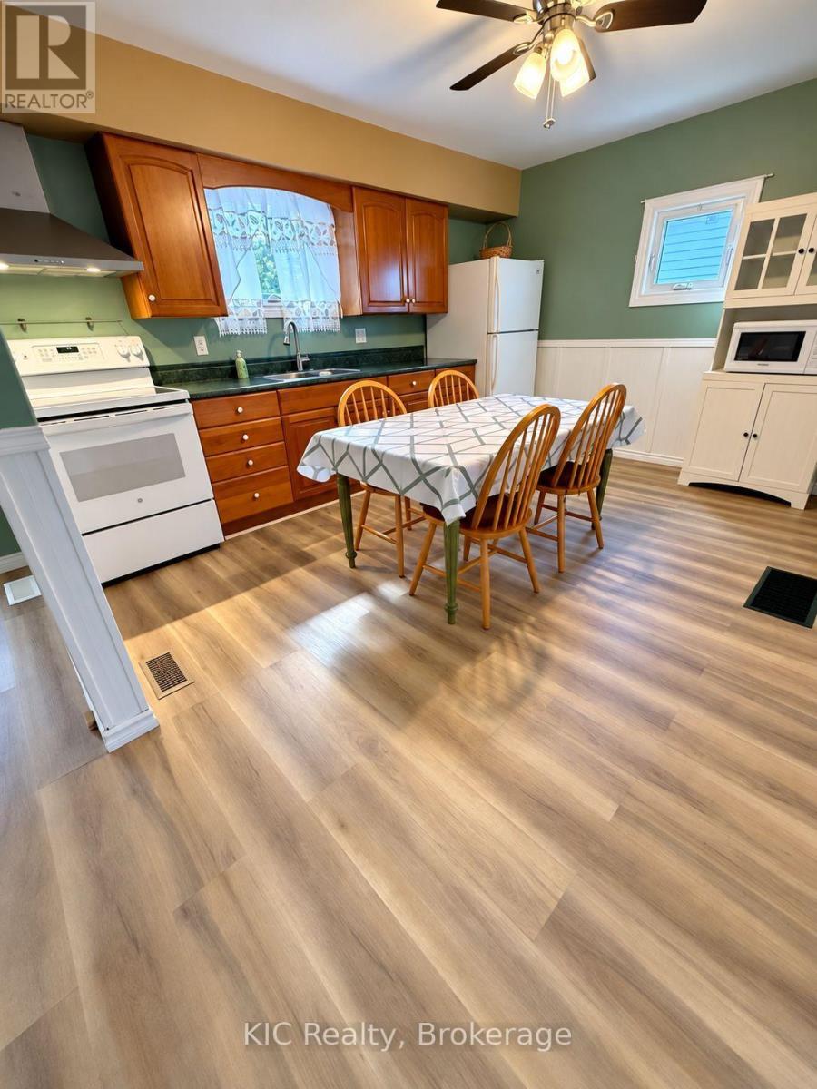 14 Alfred Street W, Havelock-Belmont-Methuen (Belmont-Methuen), Ontario  K0L 1Z0 - Photo 3 - X13861130