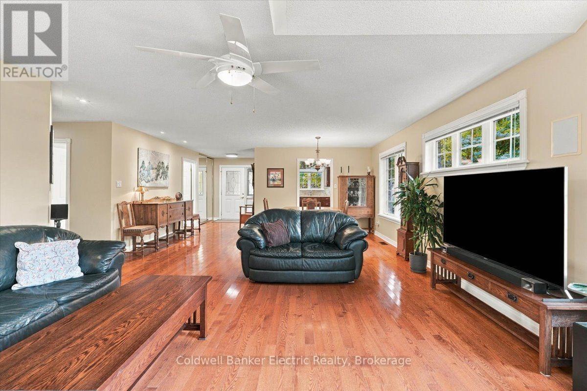 35 - 300 Franmor Drive, Peterborough (Ashburnham Ward 4), Ontario  K9H 7R1 - Photo 15 - X13862246