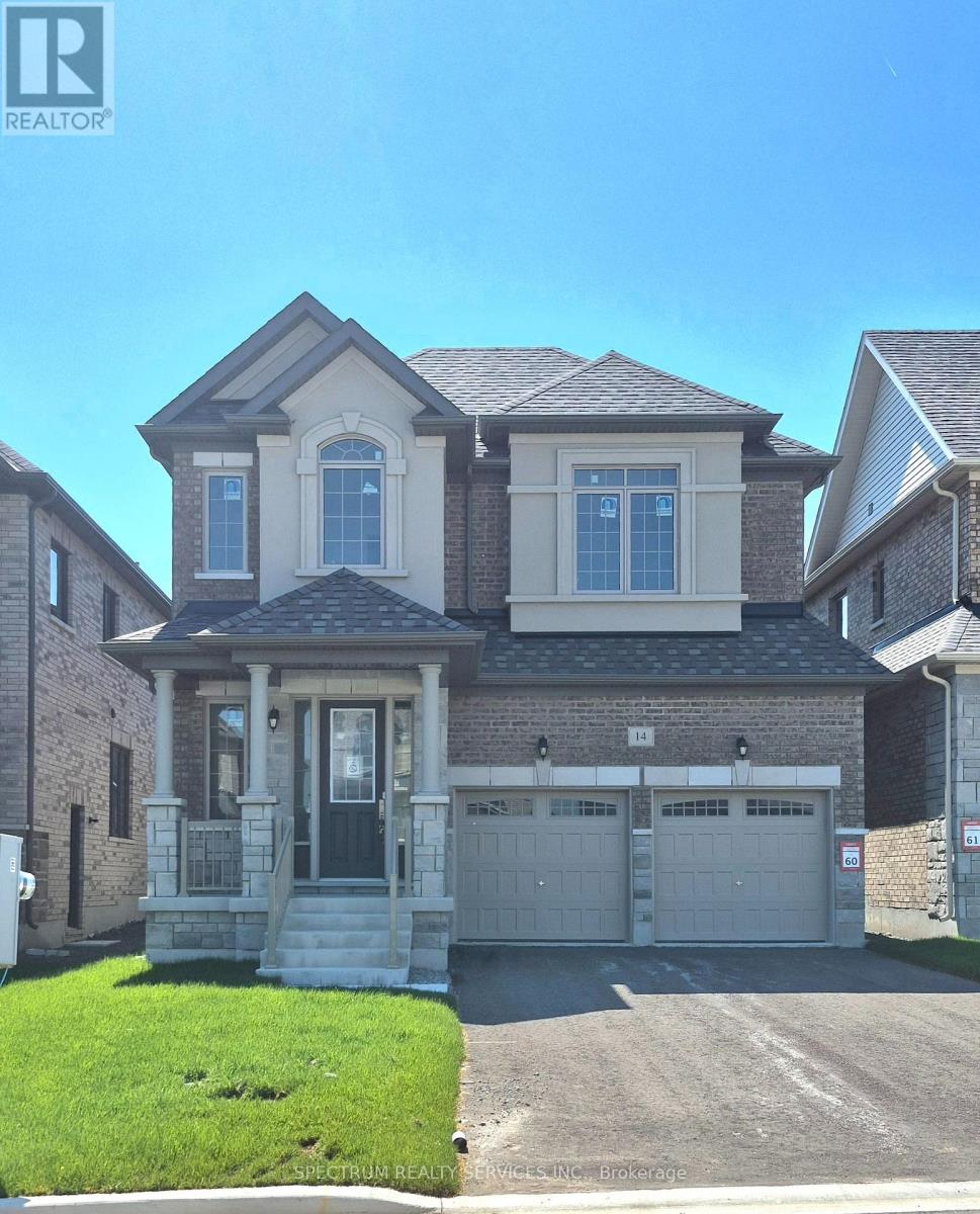 14 Rogerson Street, Clarington (Newcastle), Ontario  L1B 0W4 - Photo 2 - E13862444