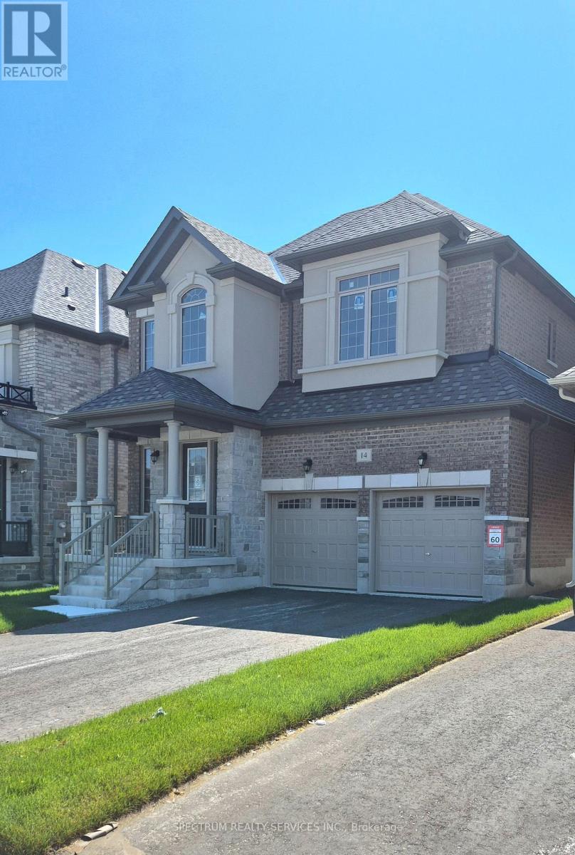 14 Rogerson Street, Clarington (Newcastle), Ontario  L1B 0W4 - Photo 3 - E13862444