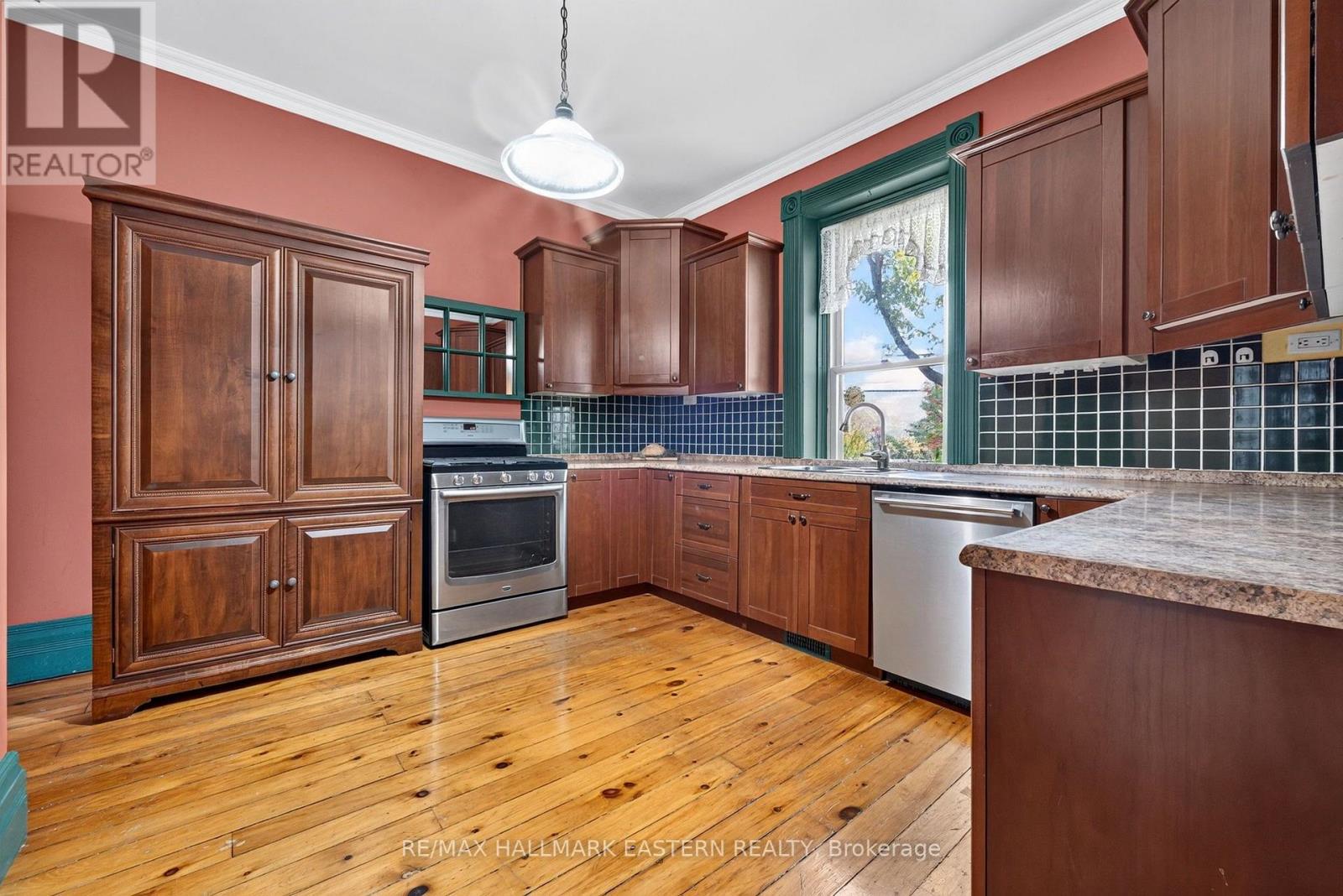 136 County 4 Road, Douro-Dummer, Ontario  K9L 1V6 - Photo 11 - X13862828