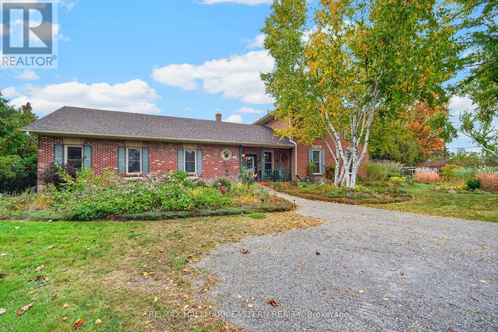 136 County 4 Road, Douro-Dummer, Ontario  K9L 1V6 - Photo 2 - X13862828