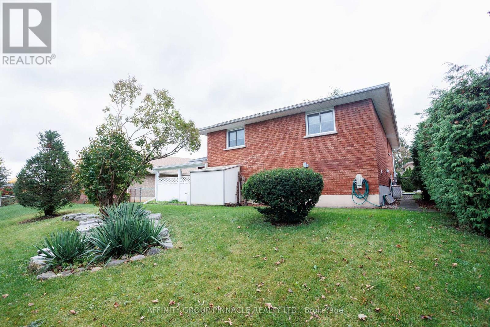 24 Andrew Drive, Kawartha Lakes (Lindsay), Ontario  K9V 5W6 - Photo 36 - X13863060